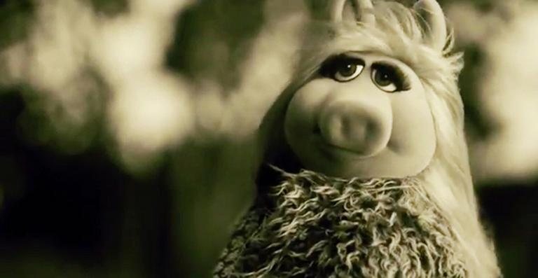 Miss Piggy faz paródia de 'Hello', de Adele - Reprodução