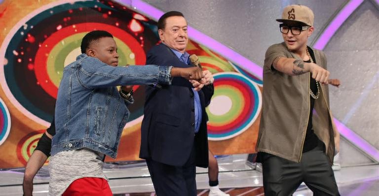 Raul Gil dança Watch Me com Silentó em programa no SBT - Rodrigo Belentani/SBT