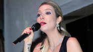 Luiza Possi faz pocket show em São Paulo - Fabio Zanzeri