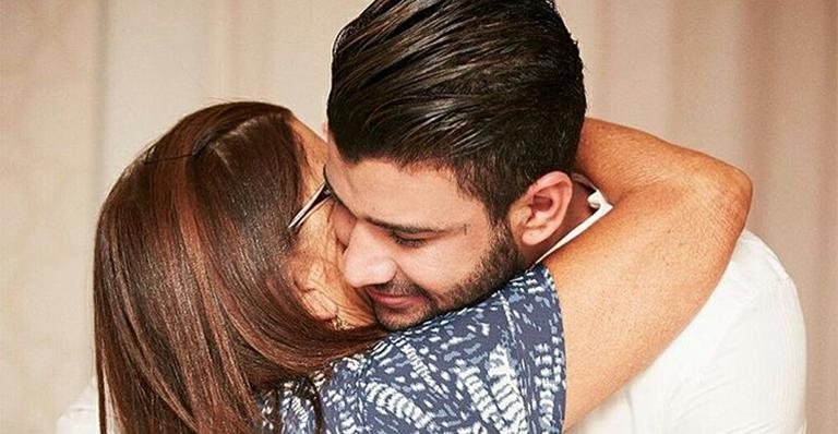 Gusttavo Lima com a mãe, Sebastiana - Reprodução Instagram