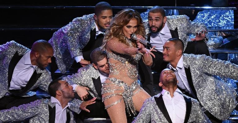 Jennifer Lopez brilha em estreia de show em Las Vegas - Getty Images