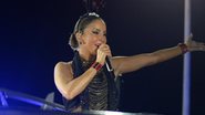 Claudia Leitte esbanja sensualidade com figurino decotado em Salvador - Jackson Martins/AgFPontes/Divulgação