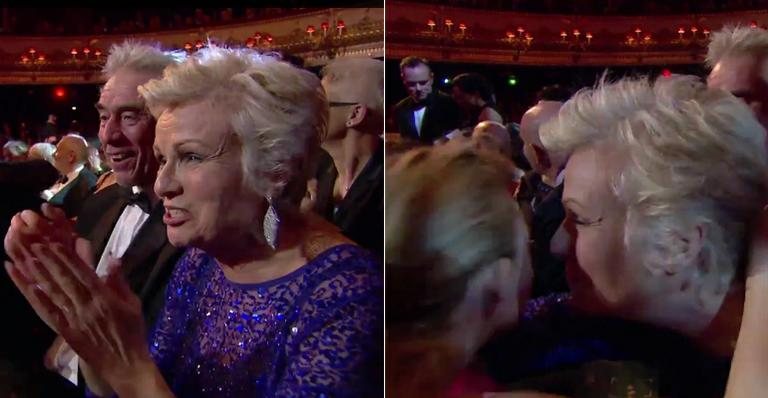 Julie Walters perde brinco milionário no Bafta - YouTube/Reprodução