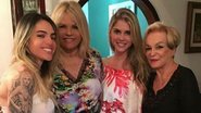 Monique Evans posa com Cacá Werneck, Bárbara Evans e Conceição Nery - Instagram/Reprodução