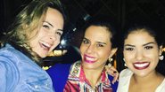 Ana Paula e Munik se reencontram em jantar com  Narcisa Tamborindeguy - Reprodução/ Instagram