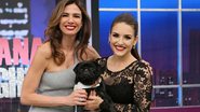 Luciana Gimenez recebe Kéfera em seu programa na RedeTV! - Artur Igrecias / Divulgação