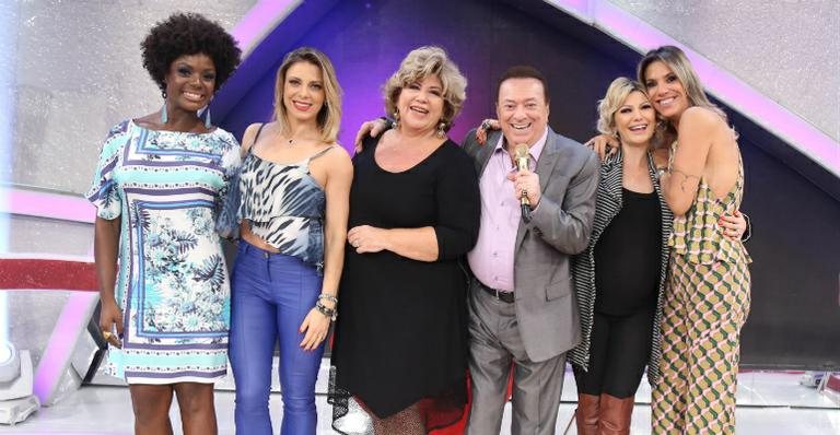 Silvia Poppovic participa do Programa Raul Gil no SBT - SBT/Divulgação