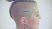 Kelly Osbourne faz tatuagem com a palavra 'Solidariedade' em homenagem ás vítimas de Orlando - Reprodução/Instagram