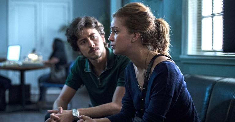 Isabela (Marina Ruy Barbosa) e Vicente (Jesuíta Barbosa) - Globo