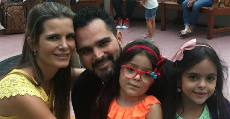 Flavia Camargo, Luciano, Isabella e Helena - Instagram/Reprodução