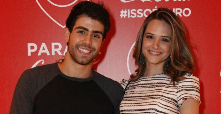 Juliana Paiva e Juliano Laham - AgNews