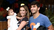 Deborah Secco, Hugo Moura e Maria Flor - Dilson Silva/AgNews