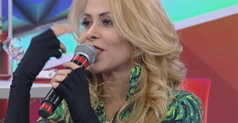 Joelma no 'Programa da Sabrina' - Reprodução