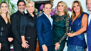 João entre Tatianna, Junno, Xuxa, Bia, Lucilia e Sérgio, em homenagem, em SP - JOÃO PASSOS/BRASIL FOTOPRESS