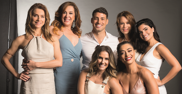 Letícia, Claudia, Cauã, Mariana e Vanessa e, à frente, Deborah e Juliana - Estevam Avellar, Mauricio Fidalgo e Paulo Belote/TV Globo