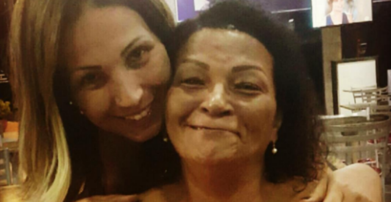 Valesca faz emocionante homenagem para a mãe, Dona Regina - Reprodução Instagram