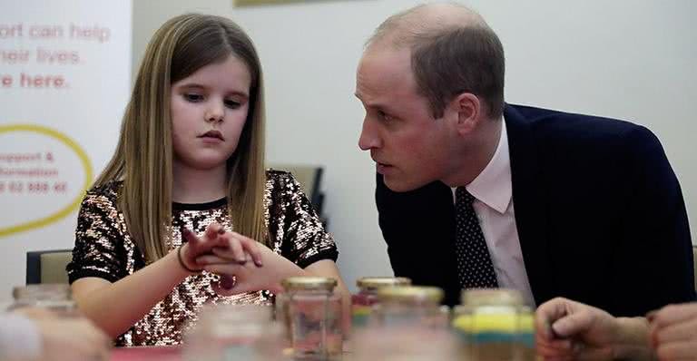 Principe William consola menina que perdeu o pai - Getty Images