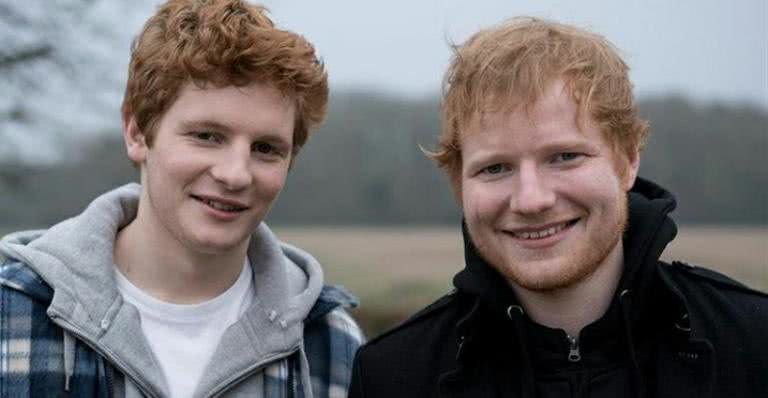 Ed Sheeran com o ator que o interpreta em clipe - Instagram/Reprodução