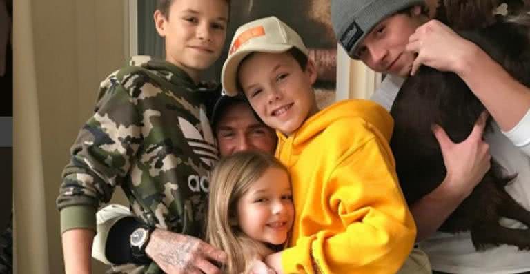 David Beckham com os quatro filhos - Romeo, Harper, Cruz e Brooklyn - Reprodução / Instagram