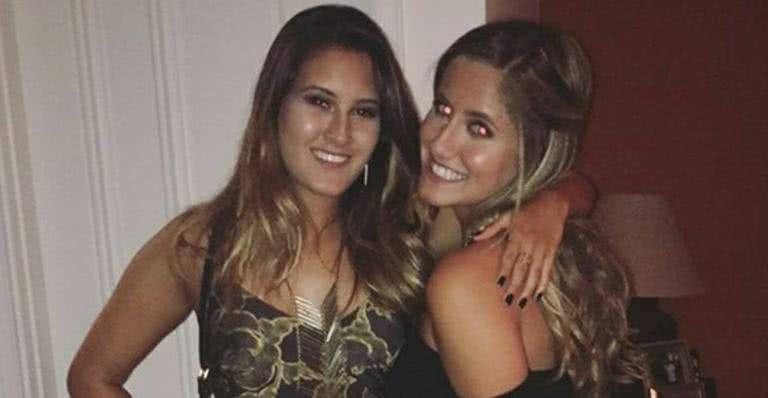 Beatriz Bonemer esbanja estilo em festa com amigas - Instagram/Reprodução