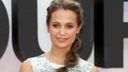 Alicia Vikander aparece caracterizada para Tomb Raider - CARAS Digital