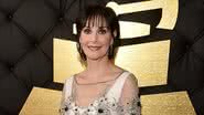 Cantora Enya faz rara aparição no Grammy 2017 - Getty Images