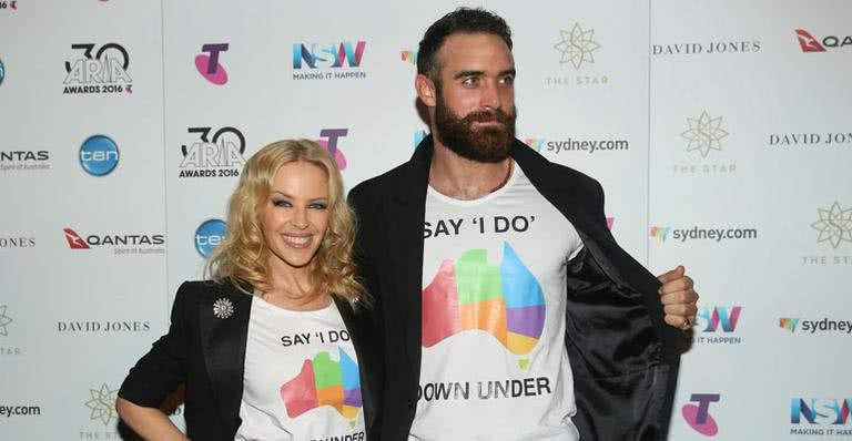 Kylie Minogue e Joshua Sasse - Getty Images