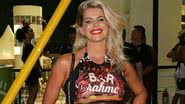 Karina Bacchi exibe barriguinha no carnaval - Deividi Correa/ AgNews