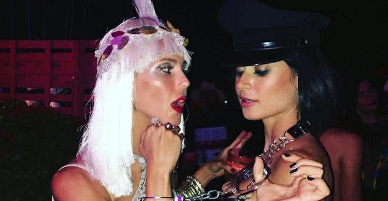 Thaila Ayala rouba a cena com fantasia sexy no Rio - Instagram/Reprodução