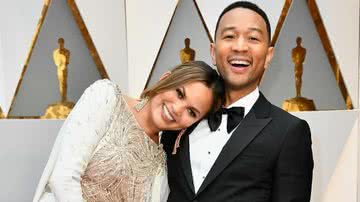 Chrissy Teigen e John Legend - Getty Images