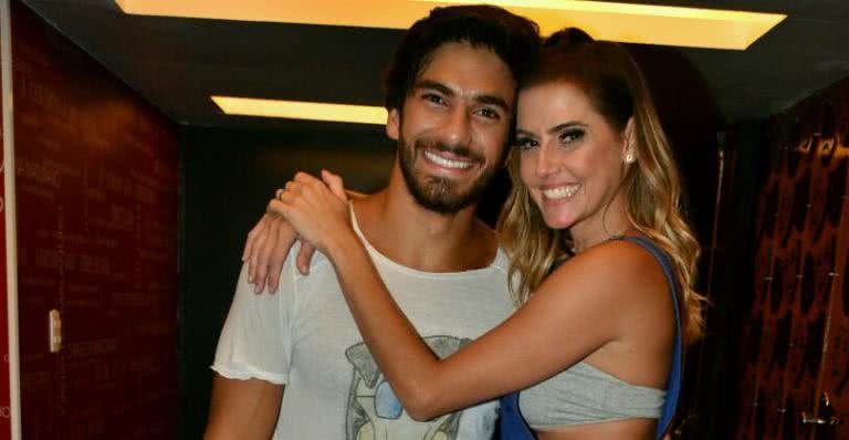 Deborah Secco e Hugo Moura - Webert Belicio / AgNews