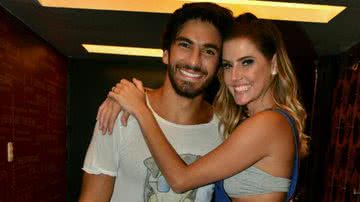 Deborah Secco e Hugo Moura - Webert Belicio / AgNews