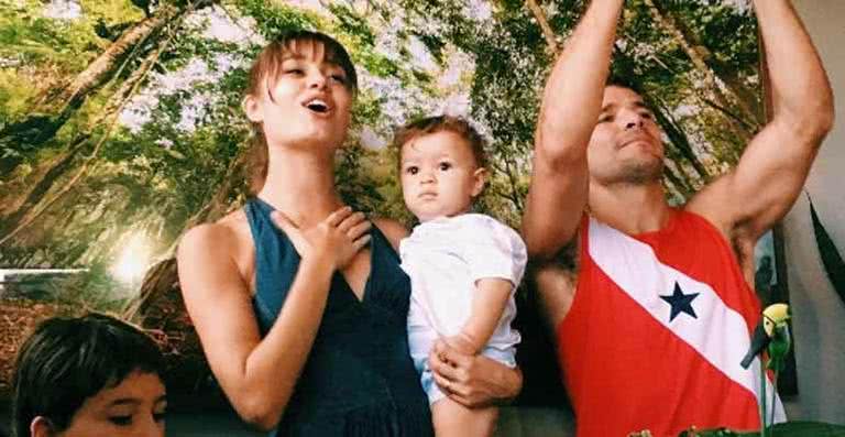 Gabriel Leone mostra foto da festa de 1 ano do filho de Sophie Charlotte e Daniel de Oliveira - Reprodução / Instagram