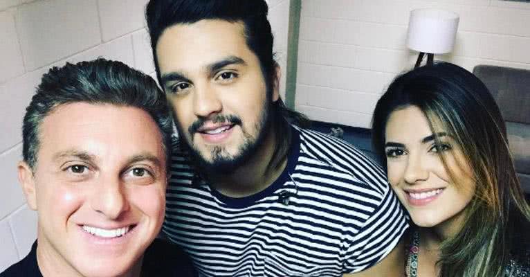 Luciano Huck se diverte com Luan Santana e Jade  Magalhães - Reprodução/ Instagram