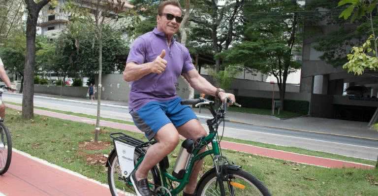 Arnold Schwarzenegger - Rodrigo Dod/Savaget