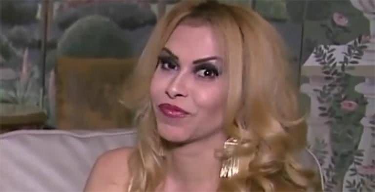 Joelma assume romance com homem que conheceu no dentista - Reprodução SBT