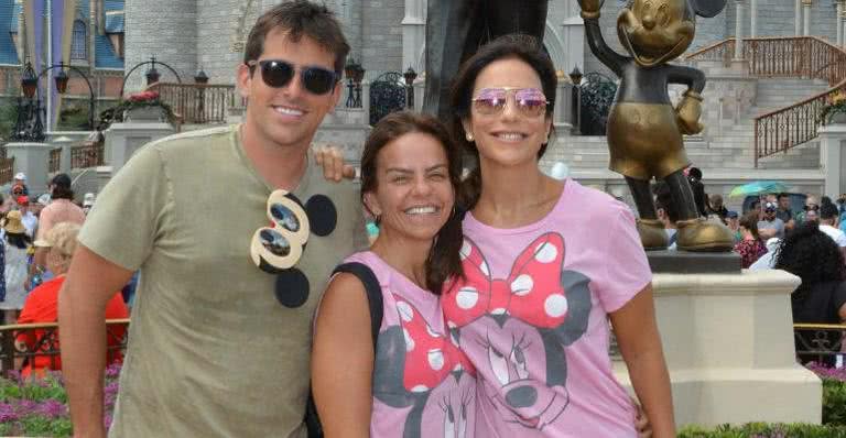 Ivete Sangalo com a irmã, Cynthia e Rodrigo Branco - Divulgação