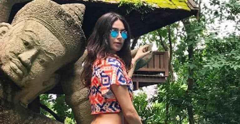 Na Tailândia, Thaila Ayala posa de biquíni - Reprodução / Instagram