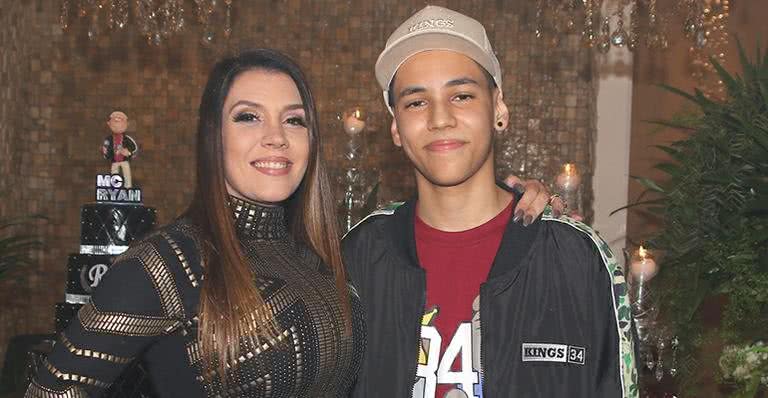 Ryan, filho da cantora Simony, celebra seus 16 anos - AgNews