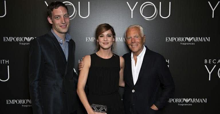 James Jagger, Matilda Lutz e Giorgio Armani - Divulgação