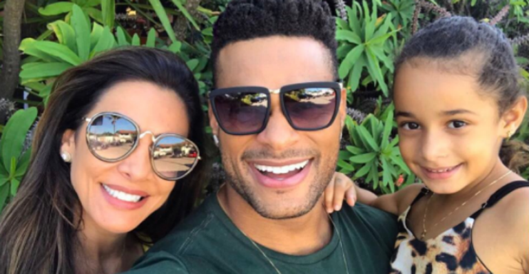 Scheila Carvalho, Tony Salles e Giullia - Instagram/Reprodução