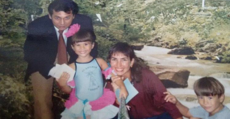 Tatá Werneck com a família na infância - Instagram/Reprodução