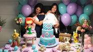 Yanna Lavigne e Mariana Uhlmann comemoram o 'mesversário' das filhas - Reprodução Instagram