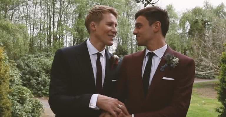 Tom Daley mostra em detalhes seu casamento com roteirista - Reprodução / Youtube