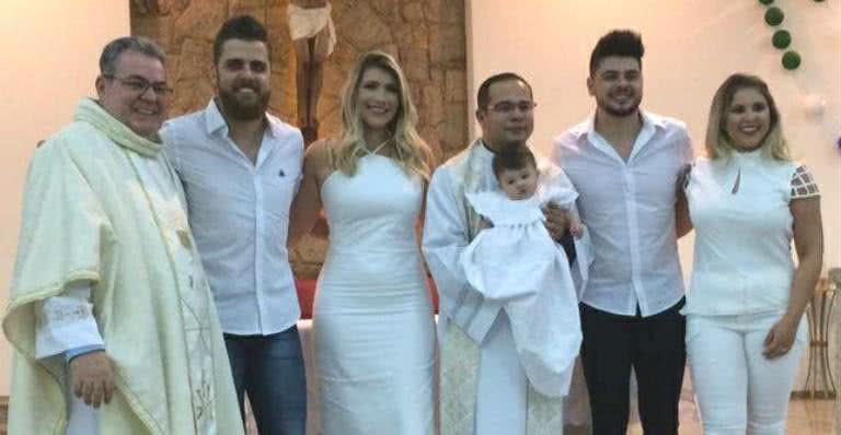 Batizado de Pietra, filha do cantor Cristiano - Divulgação