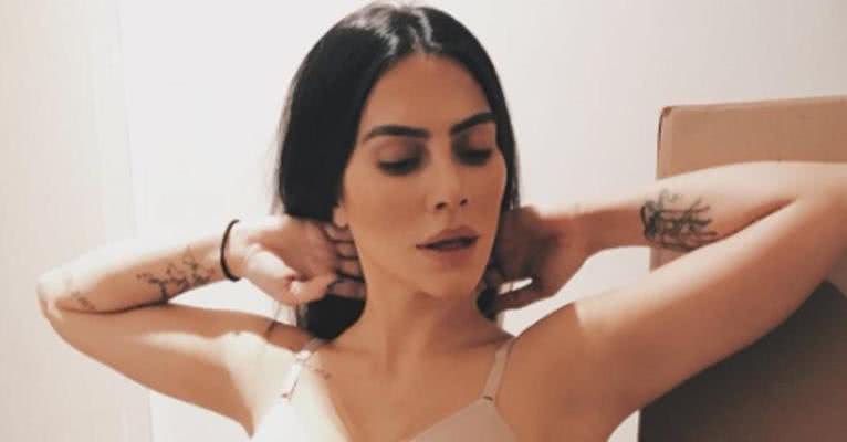 Só de sutiã, Cleo Pires posa sexy: “Parece carão” - Reprodução/Instagram