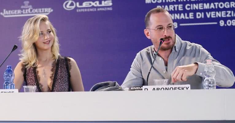 Jennifer Lawrence e Darren Aronofsky - Getty Images