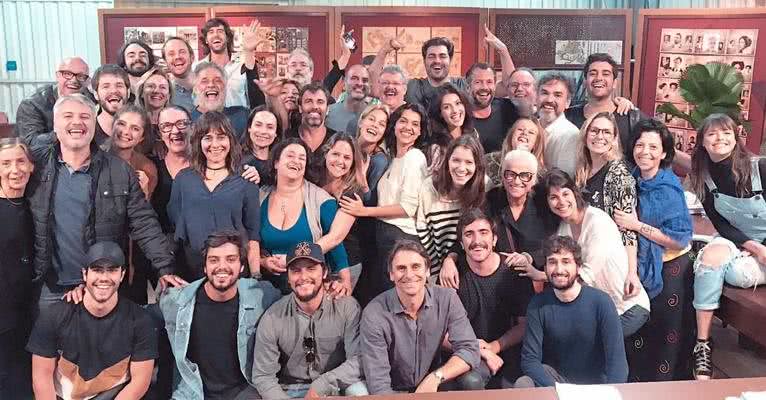 Elenco de nova novela das 6 se reúne pela 1° vez - Reprodução/Instagram