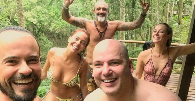 Paulo Vilhena, Amanda Beraldi, Rogério Gomes, Paolla Oliveira e Marcelo Arruda - Instagram/Reprodução