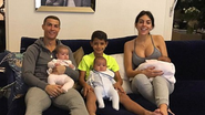 Cristiano Ronaldo, Eva, Mateo, Cristiano Jr, Alana e Georgina - reprodução/instagram